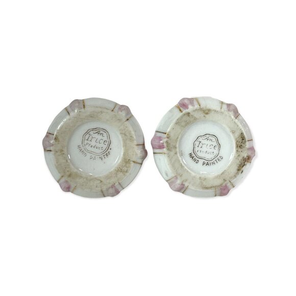 Vintage An Trice Gold Trimmed Porcelain Salt and Pepper Shakers - Picture 6 of 6